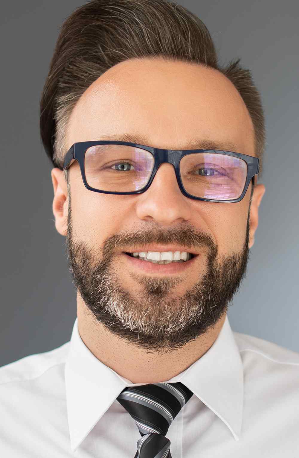 https://finnalysis.com/wp-content/uploads/2019/02/team_02.jpg